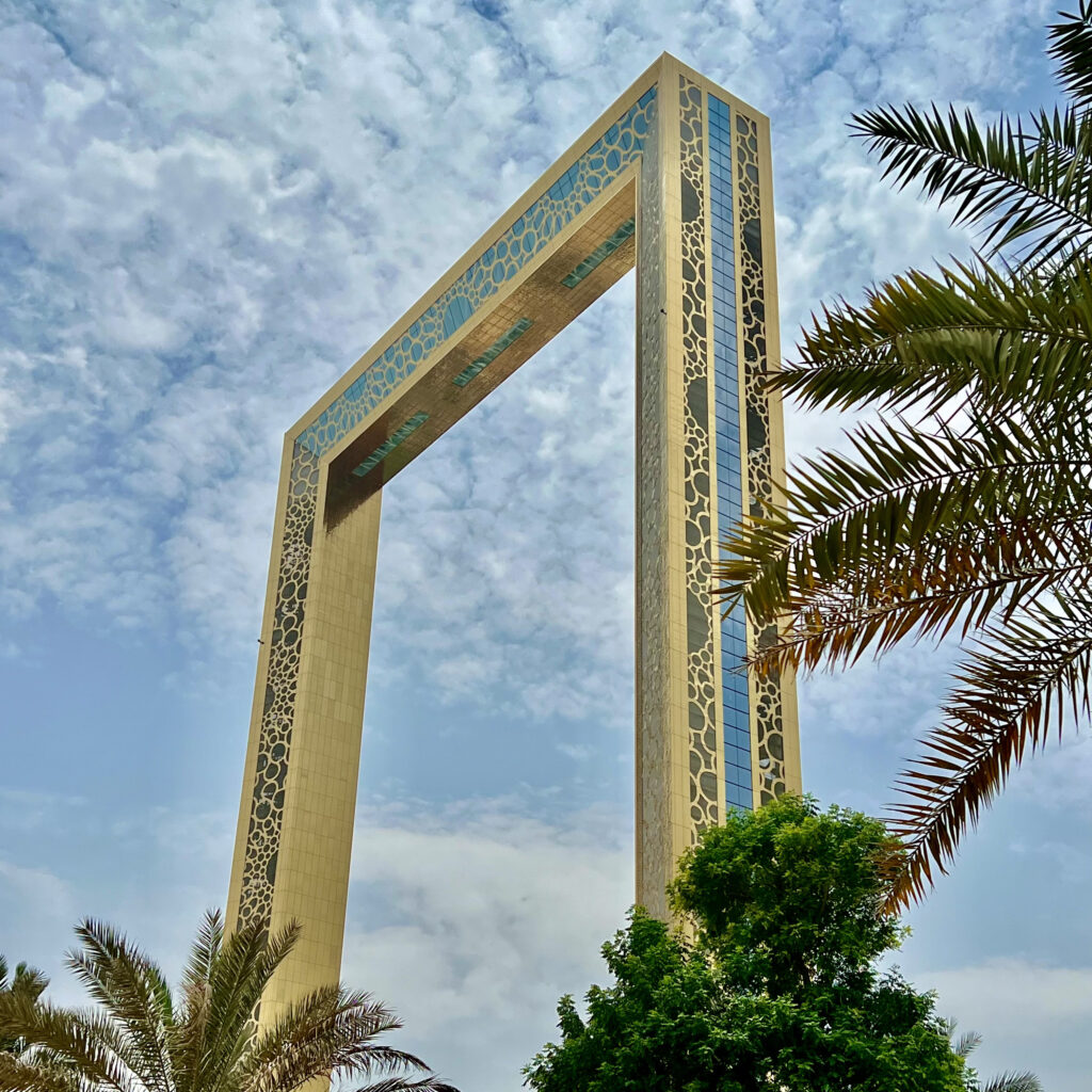 Смотровая площадка Dubai Frame